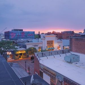 Meet your Posher, Madison